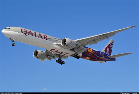 A7 BAE Qatar Airways Boeing 777 3DZER Photo By Pierre Lacombe ID