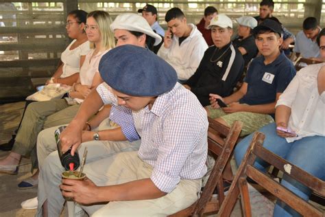 Unos 300 jóvenes rurales de todo el país participan en el Encuentro