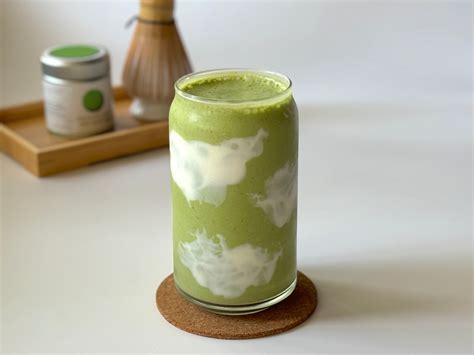 Matcha Yogurt Smoothie - RYZE Superfoods