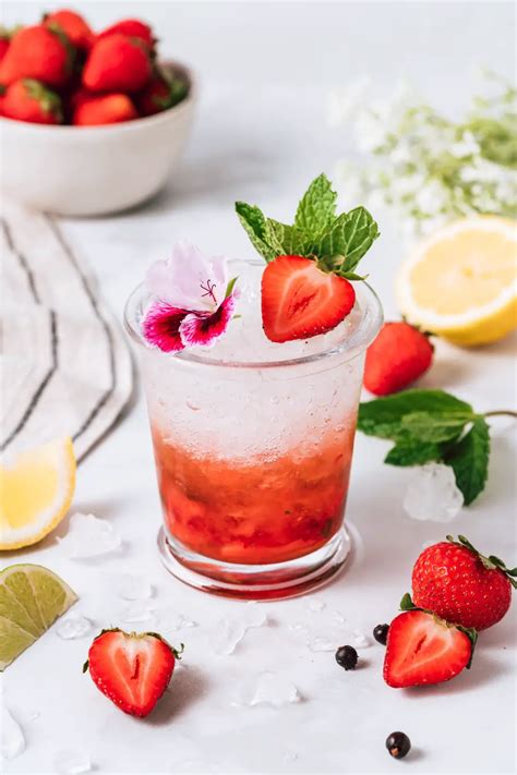 Strawberry Southside Fizz Mocktail The Social Sipper