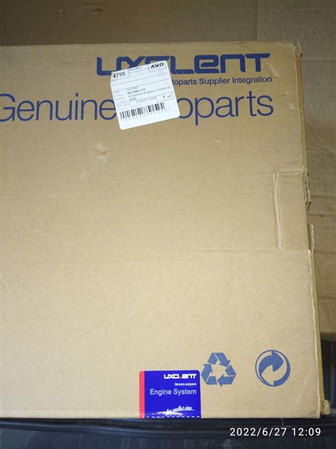 901198CV15 Алюминиевая клапанная крышка фирмы Uxclent GM | Запчасти на ...