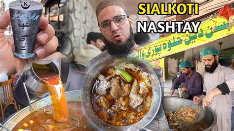 Most Amazing Street Food In Sialkot Meat Heaven Beef Paye Bong