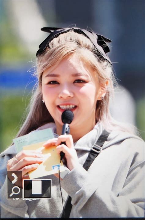 220903 Jeongyeon Mini Fanmeet Music Core Preview Cr BUTJeongyeon