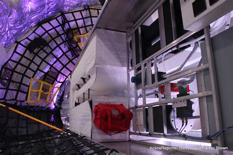 Touring the Bigelow Aerospace BA-330 Space Habitat Mock Up ...