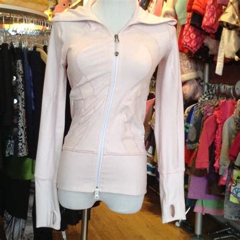 Lululemon Light Pink Zip Up Jacket Size 2 Pink Zip Ups Jackets