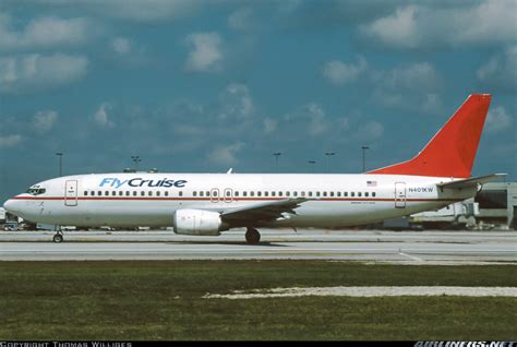 Boeing 737 4q8 Fly Cruise Carnival Air Lines Aviation Photo