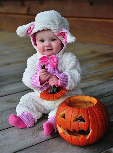 30 Charming Halloween Baby Costumes You'll Adore | Naldz Graphics