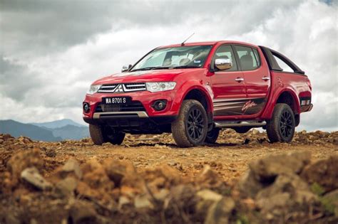 Mitsubishi Triton Vgt Red Peak Limited Edition Launched From Rm114k