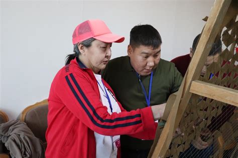 Якутяне изготовили маскировочные сети, нашлемники и обереги для ...