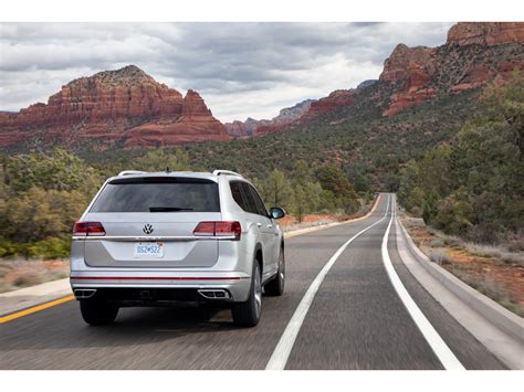 2023 Volkswagen Atlas: 157 Exterior Photos | U.S. News