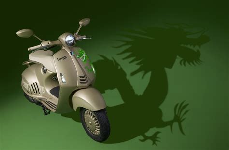 Vespa Dragon Dan Jaket Livery Khusus Sambut Imlek