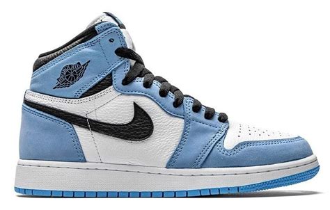 Air Jordan 1 'University Blue' - Mensfashionn