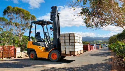 Getting Your Forklift Hrwl Certification In Australia The Tool Belt