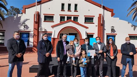 Familias de Escobar recibieron créditos para la construcción de sus