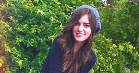 O Studentă A Crezut Că Face Sex Cu Iubitul Ei Până I a Văzut Fața Bărbatului Libertatea