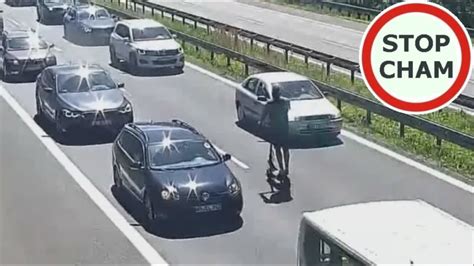 Po Spo Yciu Alkoholu Je Dzi Hulajnog Po Autostradzie A Wasze