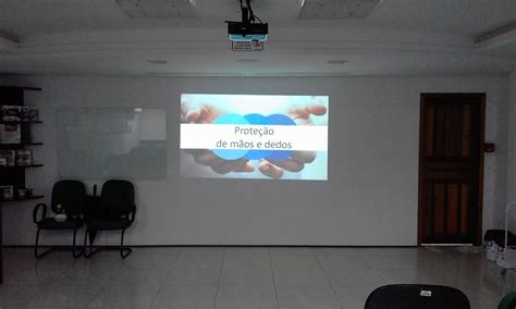 Palestra Indaial Proteção de mãos e dedos SIPAT Multiverso Cursos