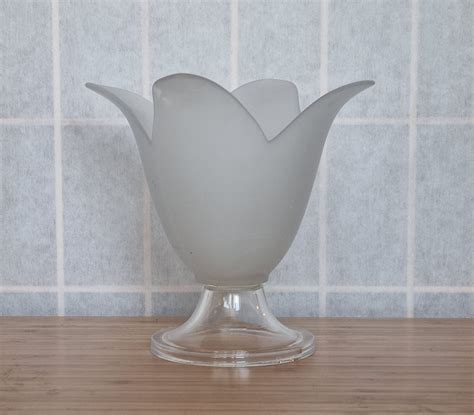 Frosted Art Glass Tulip Vase Retro Home Décor Clear Pedestal Sculpture Design Authentic