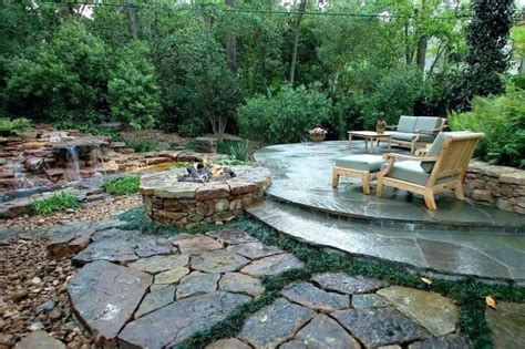 40 Best Flagstone Patio Ideas with Fire Pit - Hardscape Designs