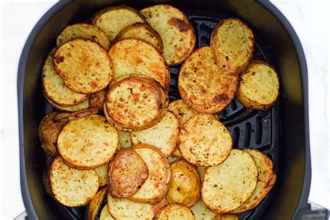 Sliced Potatoes In The Air Fryer Air Fryer Dinners