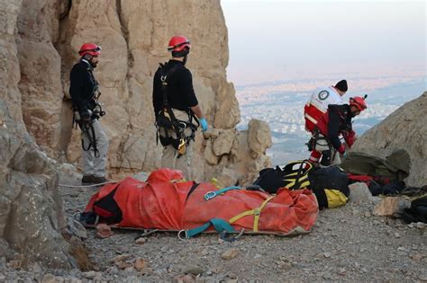 جان باختن ۳ نفر بر اثر سقوط از کوه صفه اصفهان سایت انتخاب