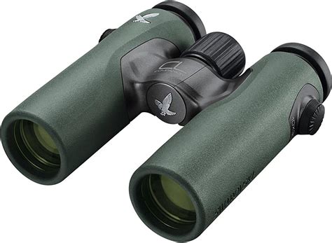 7 Best Binoculars For Optimal Whale Watching Experience Binocularsdesk