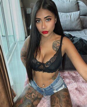 Bigger Butterfly Screenshot 20221223 003005 Instagram Porn Pic