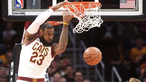 Cleveland Cavaliers Lebron James Gets Triple Double But Also Commits