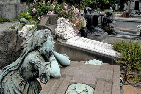 Fatal Attraction: Europe's Top Cemeteries by Rick Steves