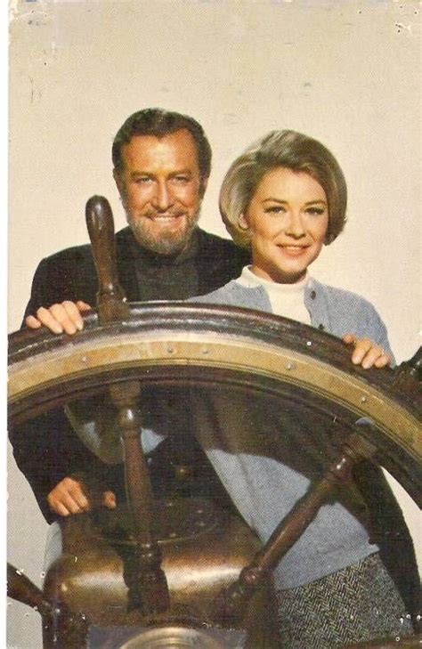 Edward Mulhare And Hope Lange In “the Ghost And Citizen Screen