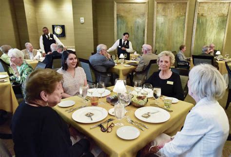 Upscale Dining Options Key To Happiness At Senior Living Communities