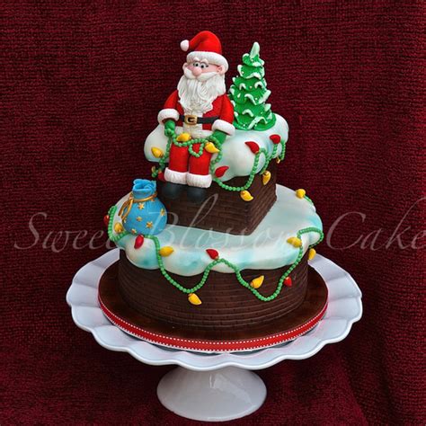 Santa And All Decoration Made Out Of Fondant