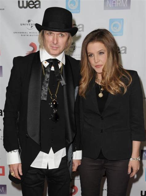 Lisa Marie Presley Files For Divorce After 10 Years Of Marriage Orange County Register