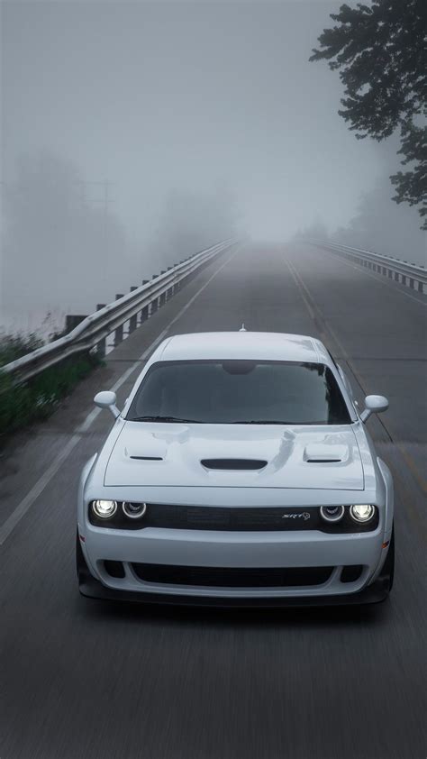 White Dodge Challenger Wallpapers - Top Free White Dodge Challenger Backgrounds - WallpaperAccess