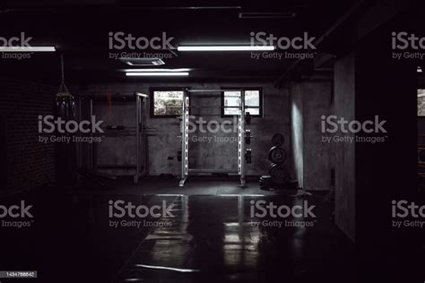 Empty Gym Stock Photo - Download Image Now - Gym, Health Club, Dark ...