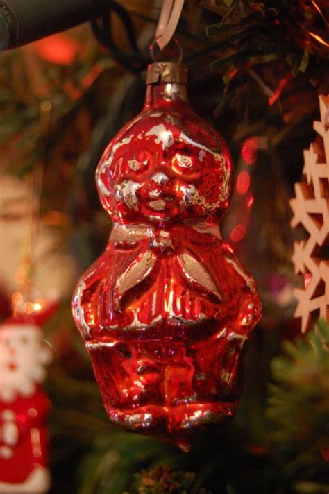 8 Most Collectible Vintage Christmas Ornaments