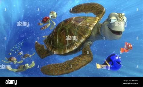 FINDING NEMO SQUIRT CRUSH DORY MARLIN 2003 Stock Photo Alamy