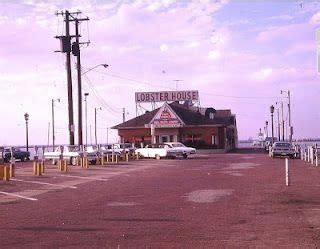 downtown willoughby bars and restaurants - Interesting Vodcast Photographs