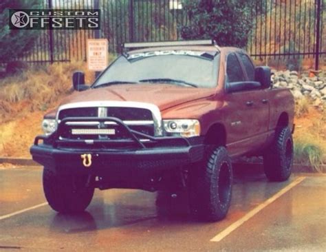 2002 Dodge Ram 1500 Fuel Maverick Custom Offsets