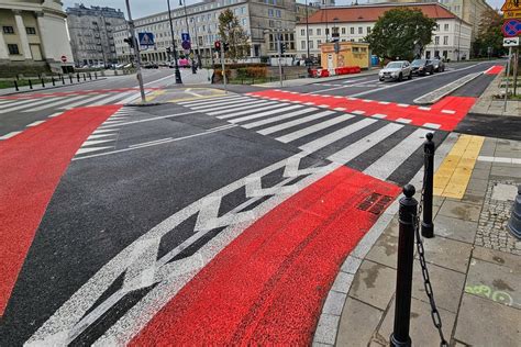 Nasze drogie ścieżki rowerowe Dwa kilometry dróg dla jednośladów