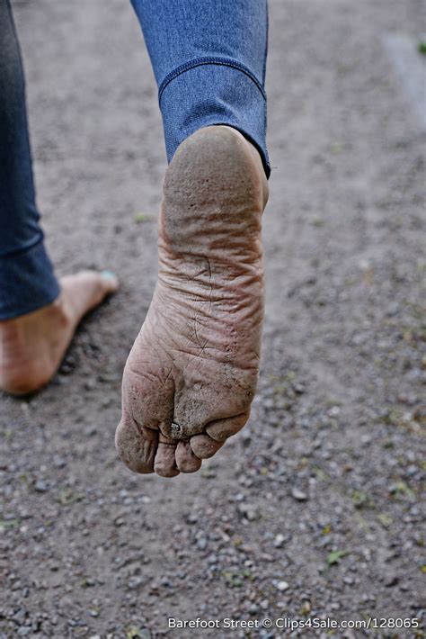 Mature Barefooter Olga Shows Her Extremely Dirty Wrinkled Soles At The