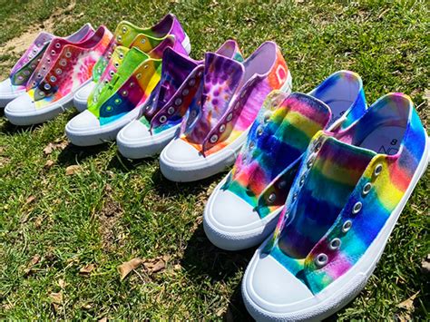 Easy Diy How To Tie Dye Shoes With Sharpie Markers Hands That Bless