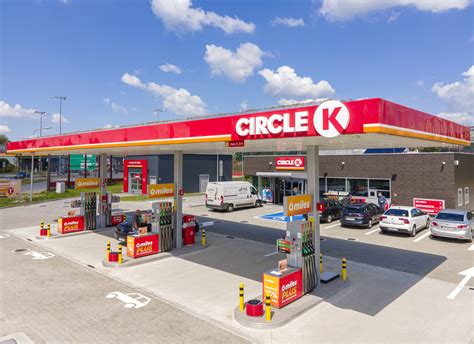 Stacja Circle K W Warszawie Nowoczesna Stacja Paliw