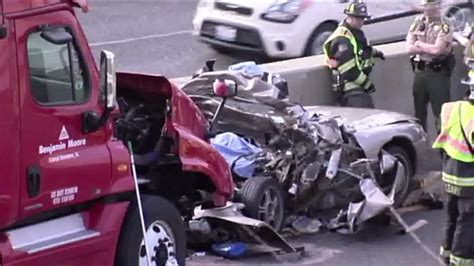 On The Scene Fatal Crash On I 55 Causes Long Delays Chicago Tribune