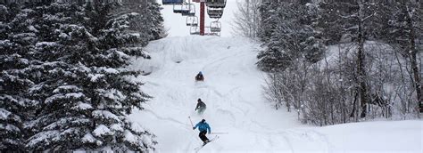 Downhill Skiing, Algoma Country, Northern Ontario, Canada