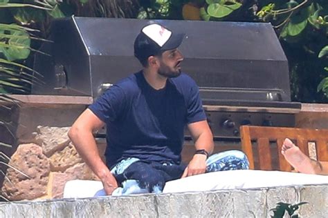 Rihanna Sexy Bikini Hot Celebs Home