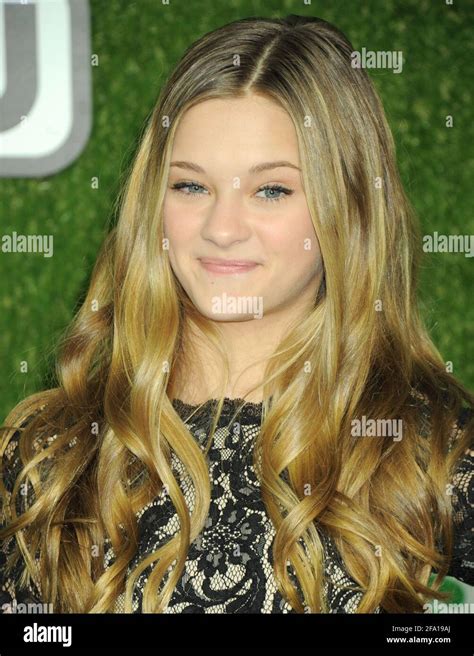 Lizzy Greene Stockfotos Und Bilder Kaufen Alamy