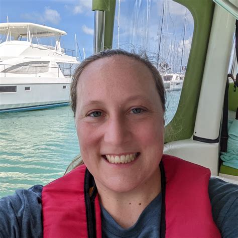 Lounge Review: The Escape Lounge at MSP Terminal 1 - The Points Guy