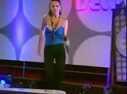 Boob Slip During A Song Voyeurs HD