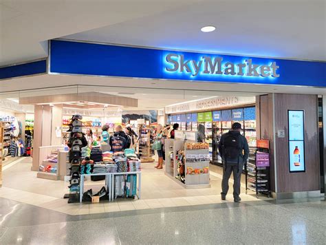 SkyMarket - B Gates | Denver International Airport